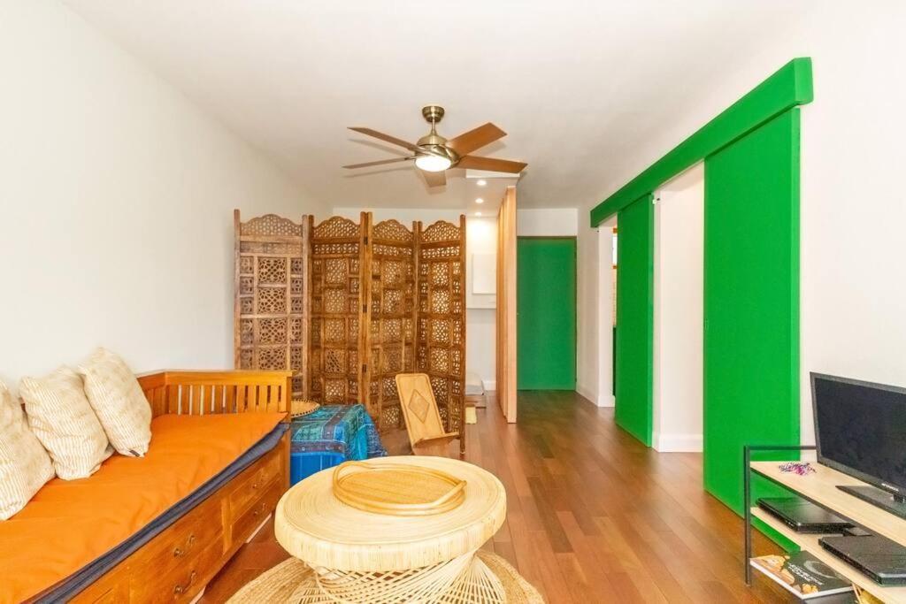 Appartement Exotica - En Plein Coeur De St Gilles Les Bains à Saint-Gilles Les Bains Extérieur photo
